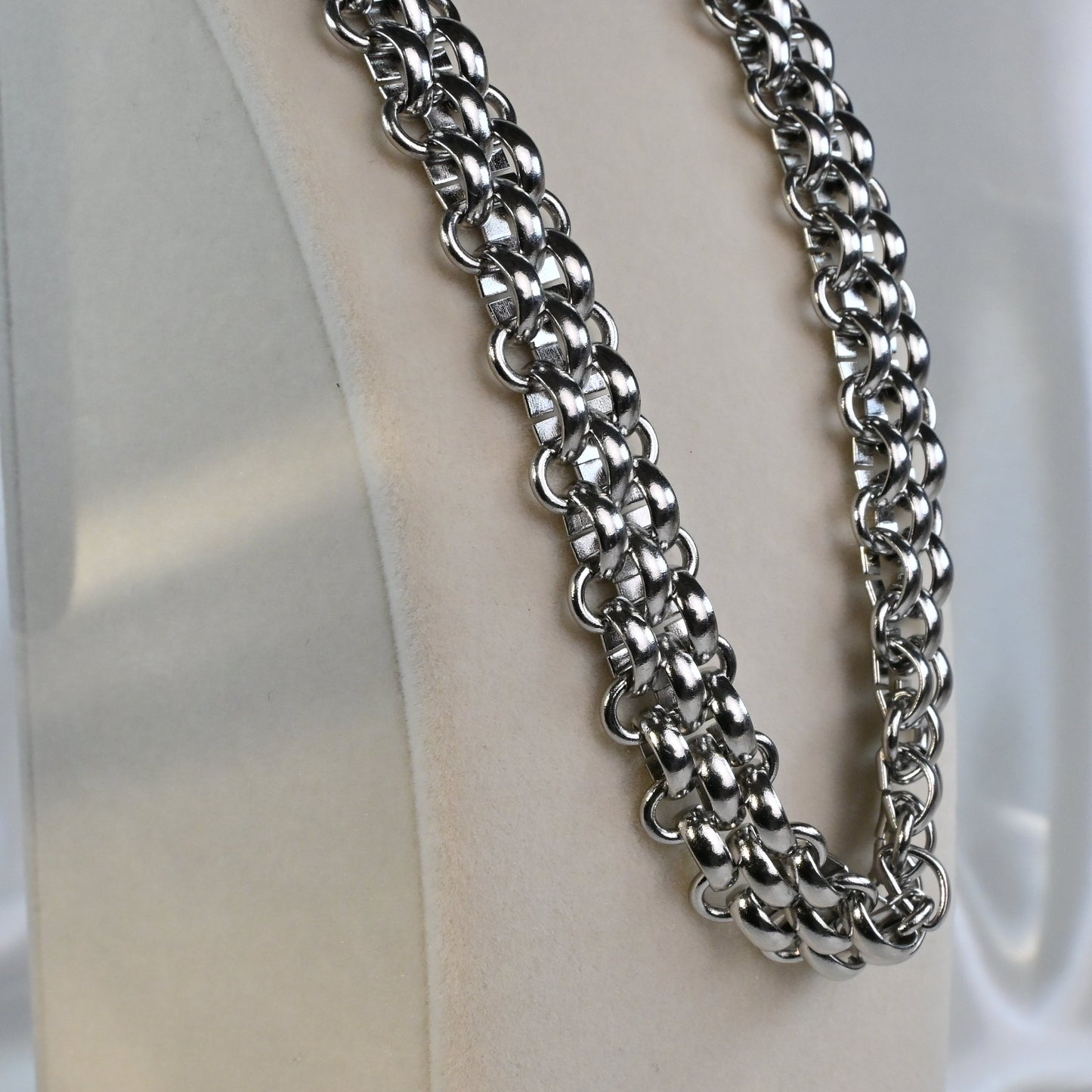 Elektra Neclace