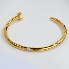 SHINY NAIL BRACELET / Gold