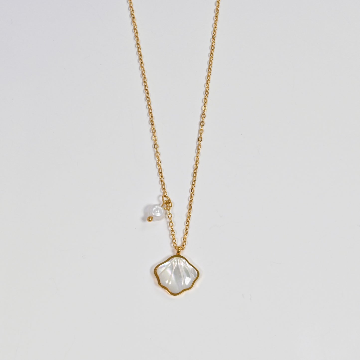 Marga Necklace