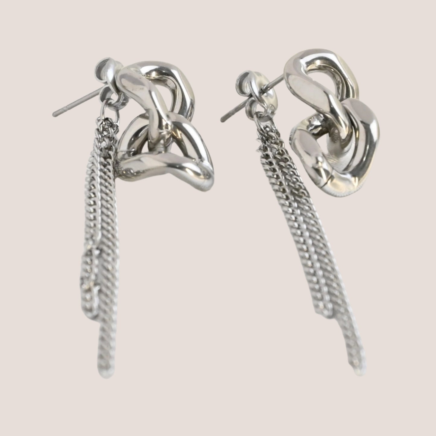 TASSEL THREADER EARRING