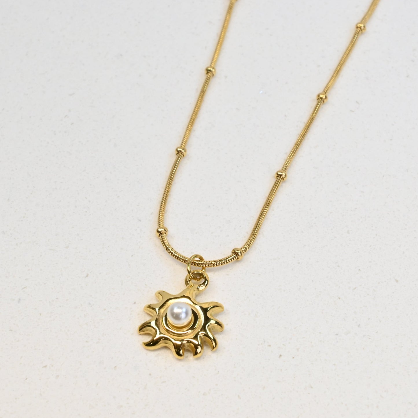 SUN & PEARL NECKLACE