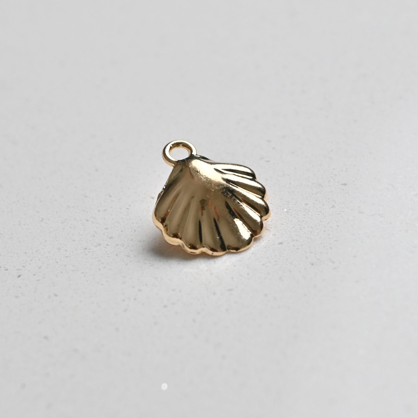 Shell with Pearl
