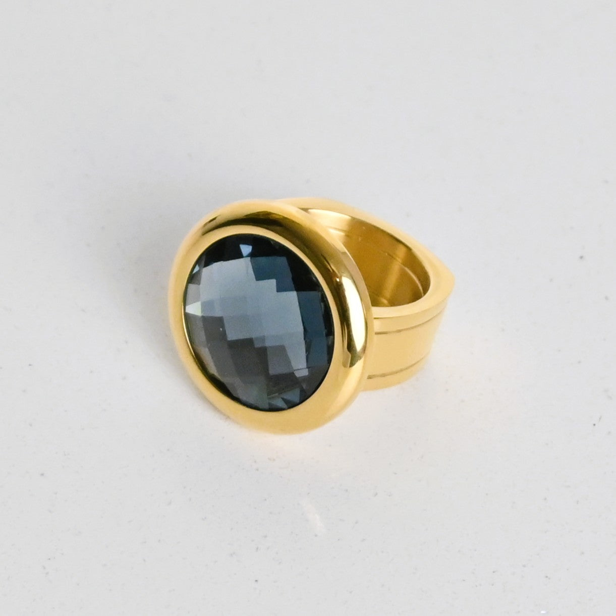 Sade Ring