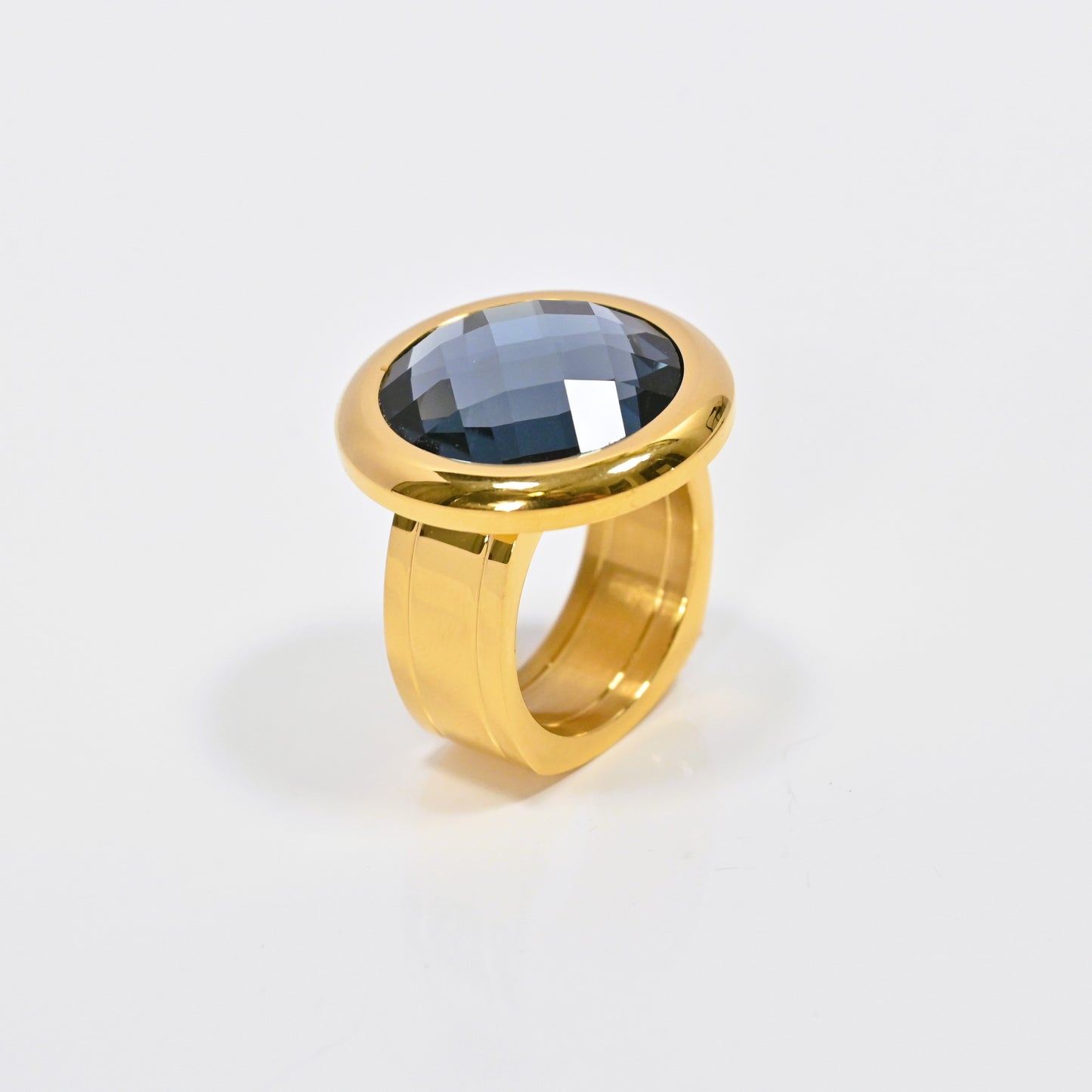 Sade Ring