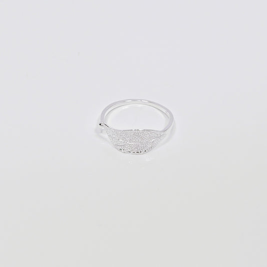 Eternal Leaf Ring