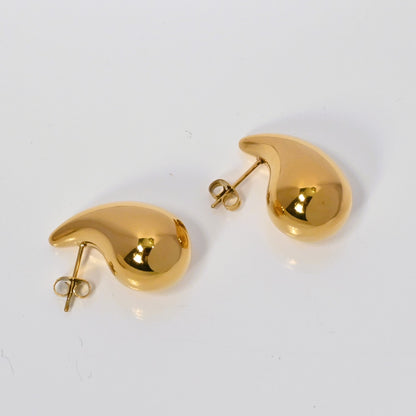 Teardrop Stud Medium