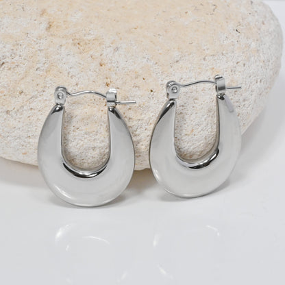 Uma Earring