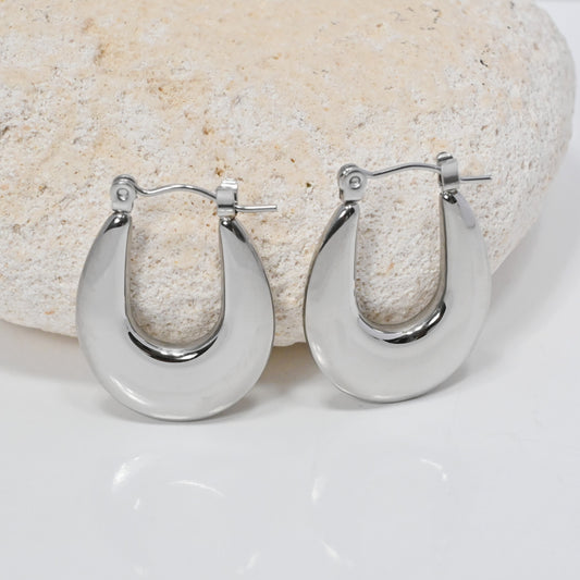 Uma Earring