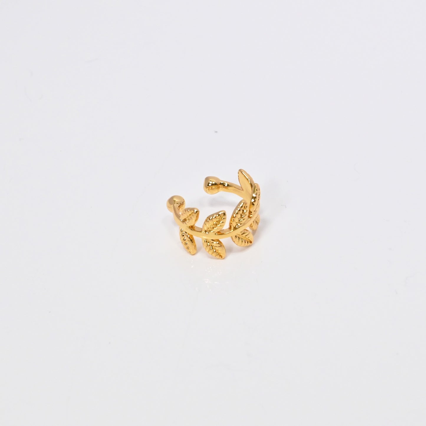 Rome Ear Cuff