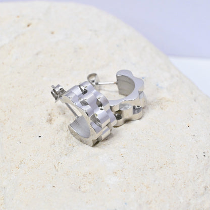 Laura Earring