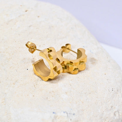 Laura Earring