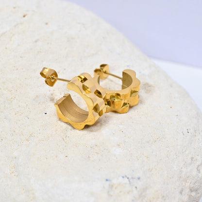Laura Earring