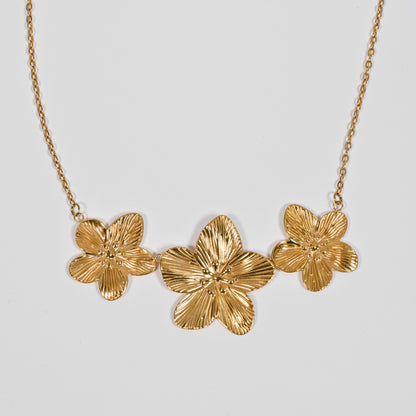 Blooming Necklace