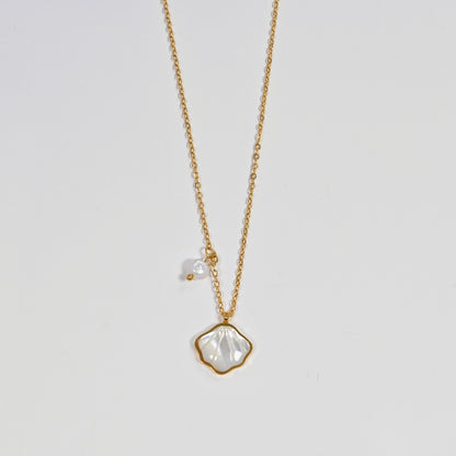 Marga Necklace