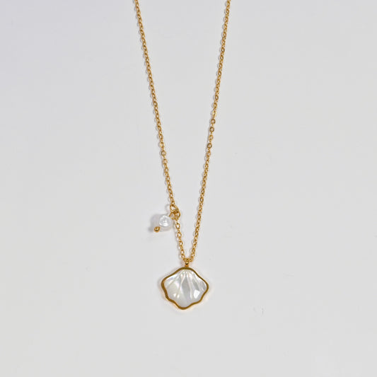 Marga Necklace
