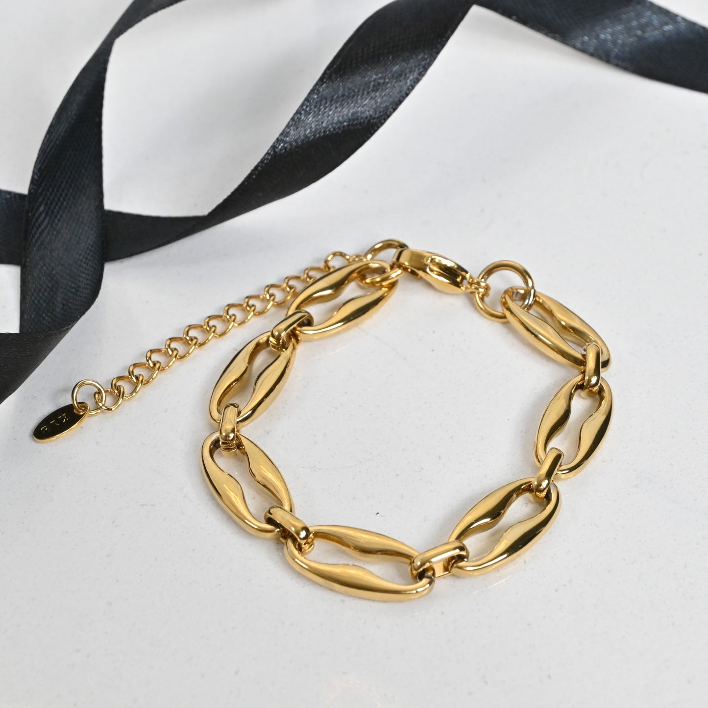 Irregular Link Bracelet