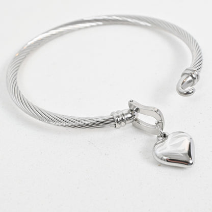 Sweet Heart Bangle