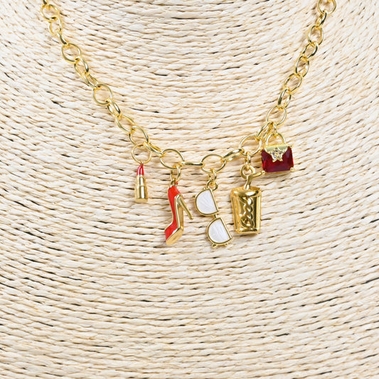 Runway Charm Necklace Edition ❤️🖤