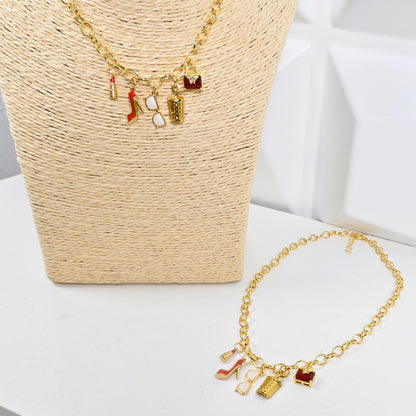 Runway Charm Necklace Edition ❤️🖤