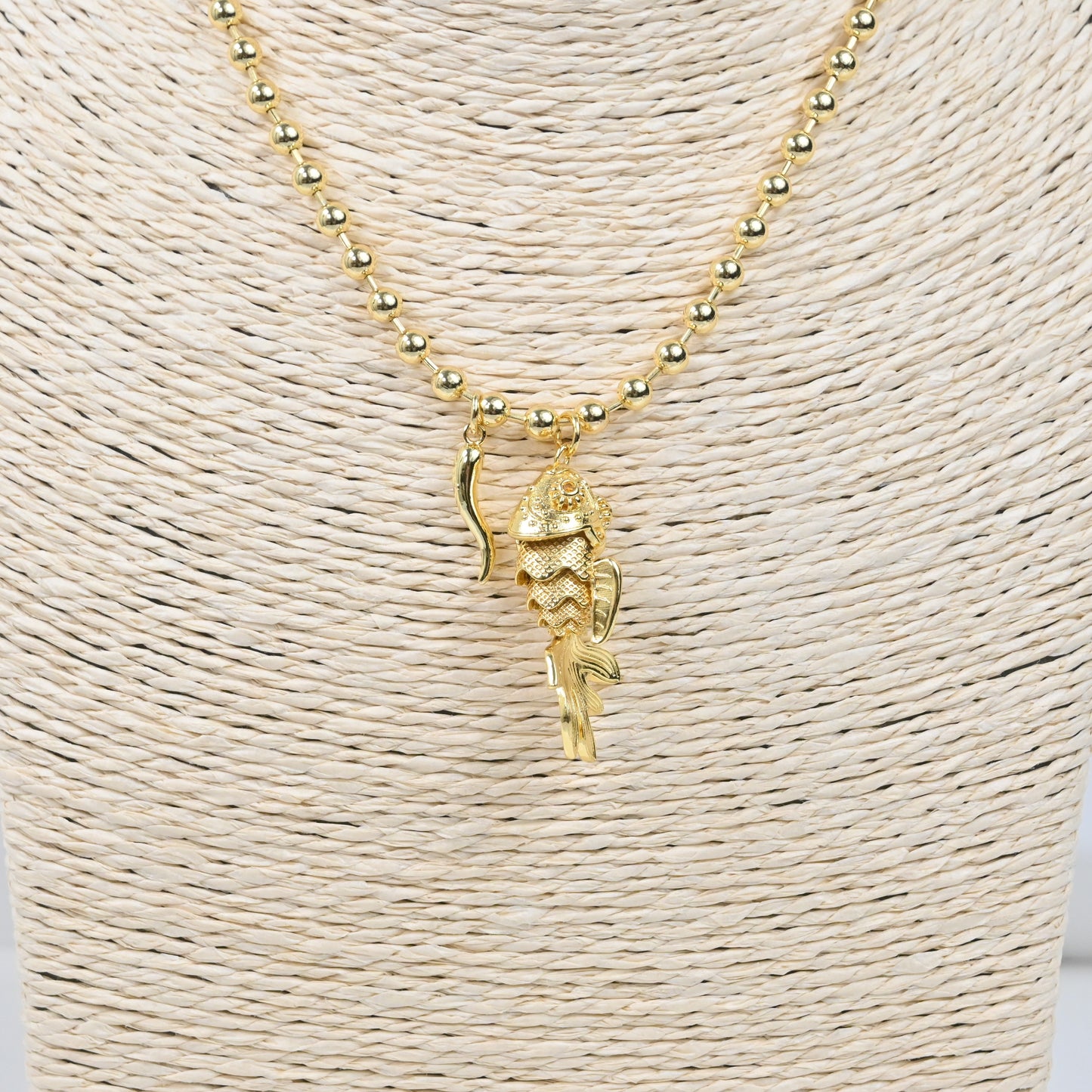 Collar Pez Dorado
