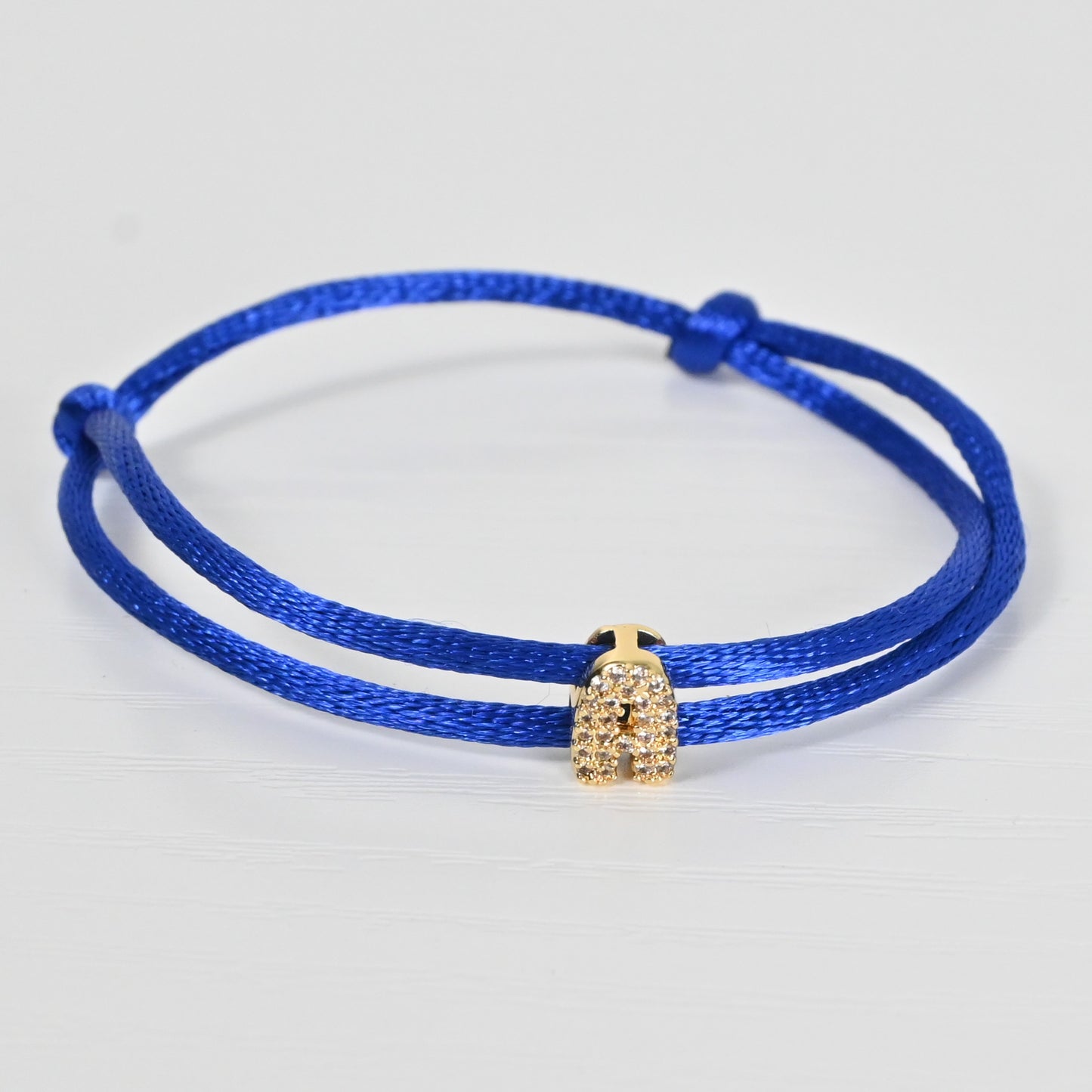 Pulsera de Hilo con Letra
