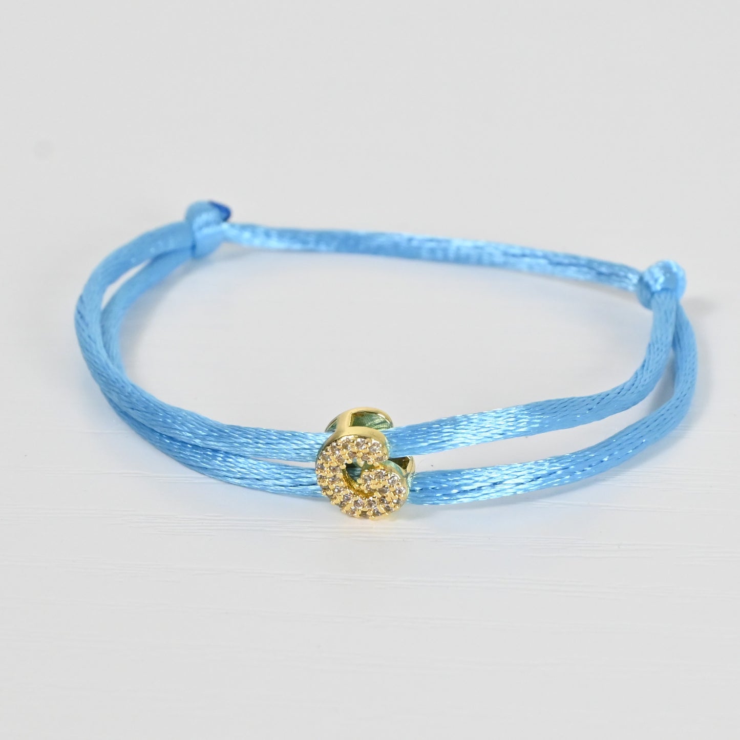 Pulsera de Hilo con Letra