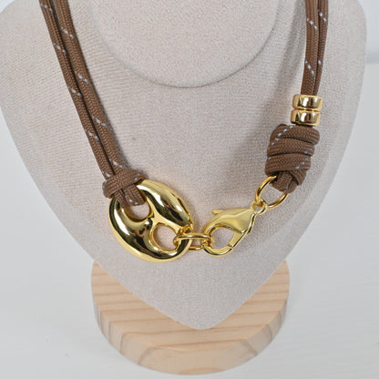 Collar Madeleine - Collar cordón con cierre
