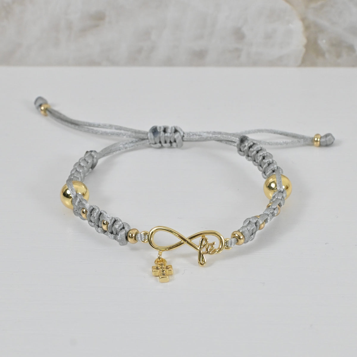 Pulsera Mi Fe | Pulsera con charm Fe ajustable