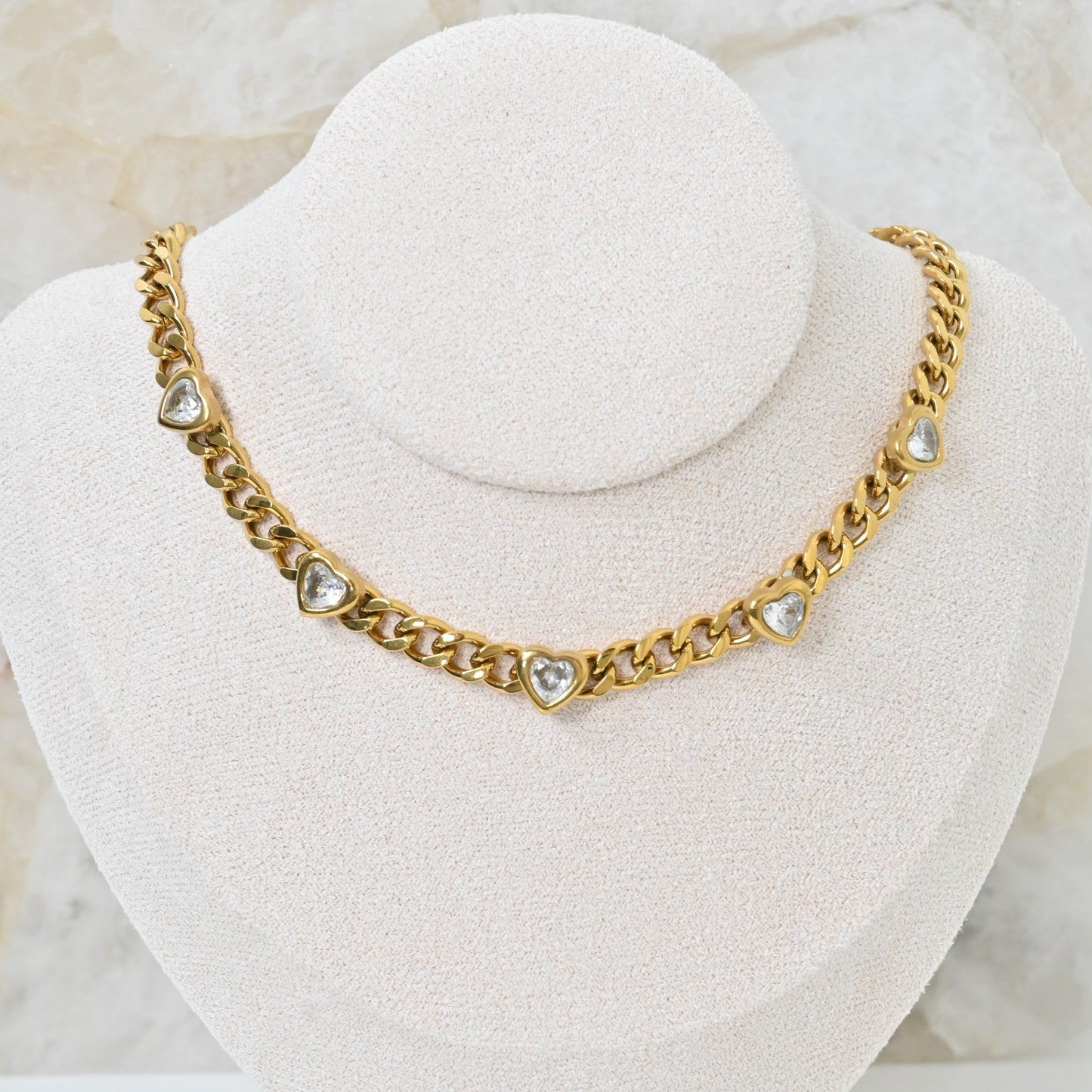 Collar Cora | Collar con Corazones de Zirconia en Stainless Steel